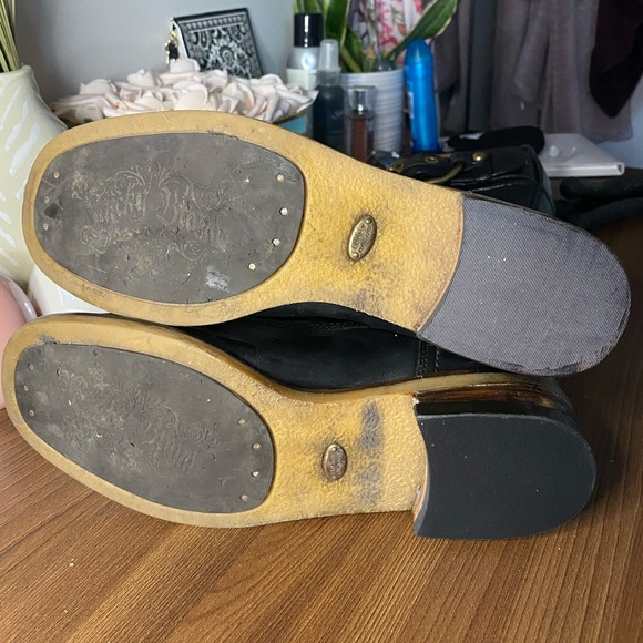 Lucky Brand Good Luck Originals Leather Boots - Picture 2 of 9